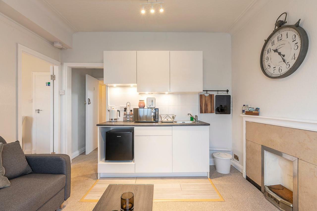 Grand Swiss Cottage Apartment Londýn Exteriér fotografie
